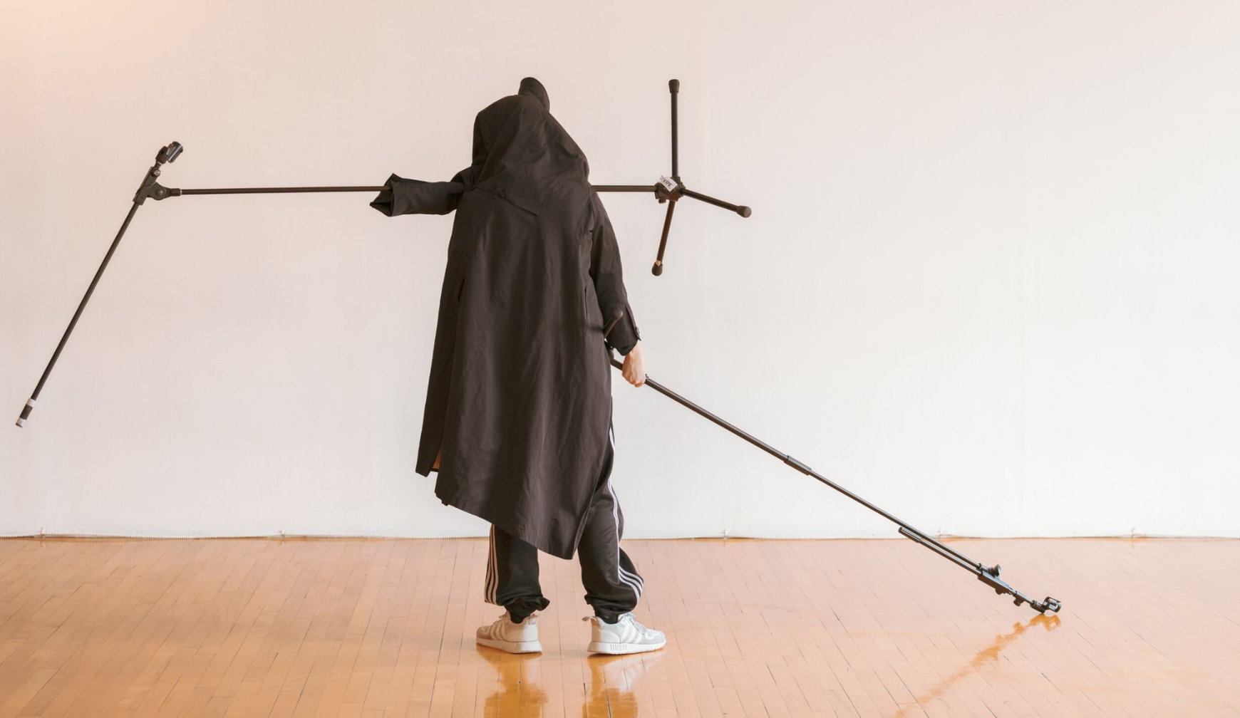 ERRANCES | SCORING THE HEIGHTS