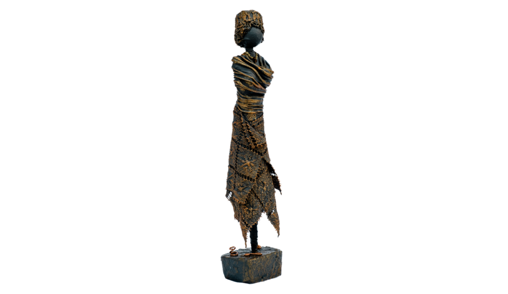 PASSEPORT CULTUREL – CRÉATION D’UNE STATUETTE DE 30 CM AVEC CHANTAL KOOT
