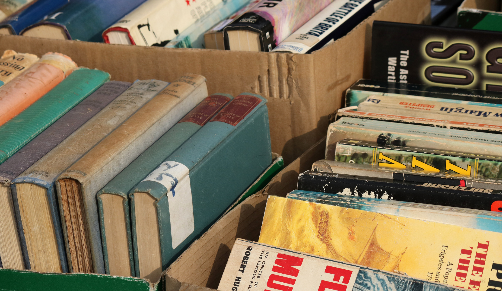 GRANDE VENTE DE LIVRES USAGÉS